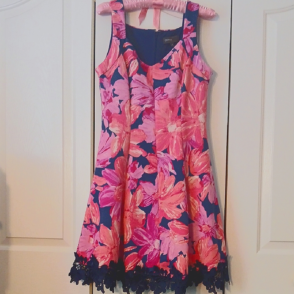 Gorgous Floral Print Donna Ricco Sleeveless Dress With Navy Lace Trim Size 6